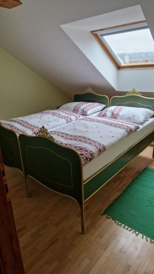Boutique Penzion Slovenska - Penzion Bella Sicilia เปรเชา ภายนอก รูปภาพ
