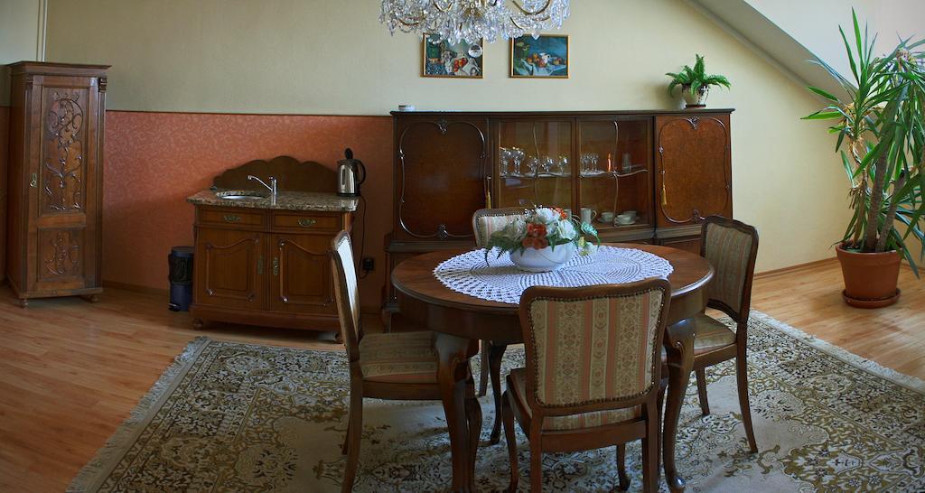 Boutique Penzion Slovenska - Penzion Bella Sicilia เปรเชา ห้อง รูปภาพ
